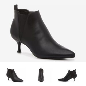 Elegant Black Ankle Boots